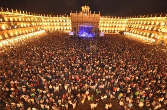 Apartamentos Salamanca Puerta Zamora, Centro, Wifi, 2 Habitaciones, Parking מראה חיצוני תמונה
